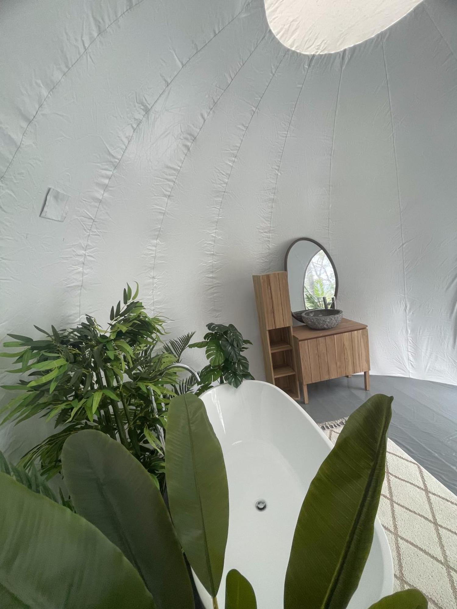 La Bulle Perchee De Chantilly Gouvieux Exterior foto